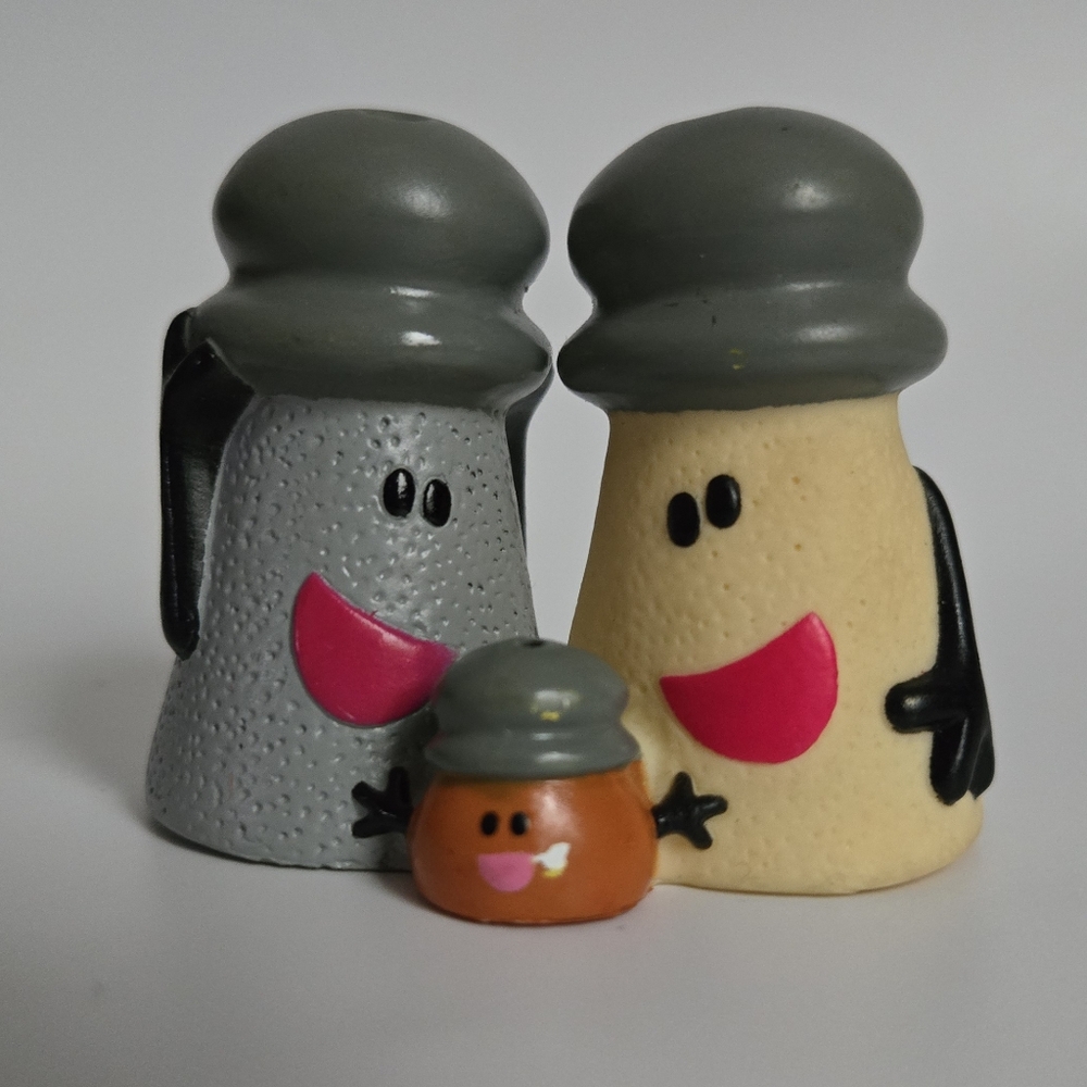 Vintage Blue's Clues Salt And Pepper Paprika Toy Plastic 1998 90s Tyco Viacom